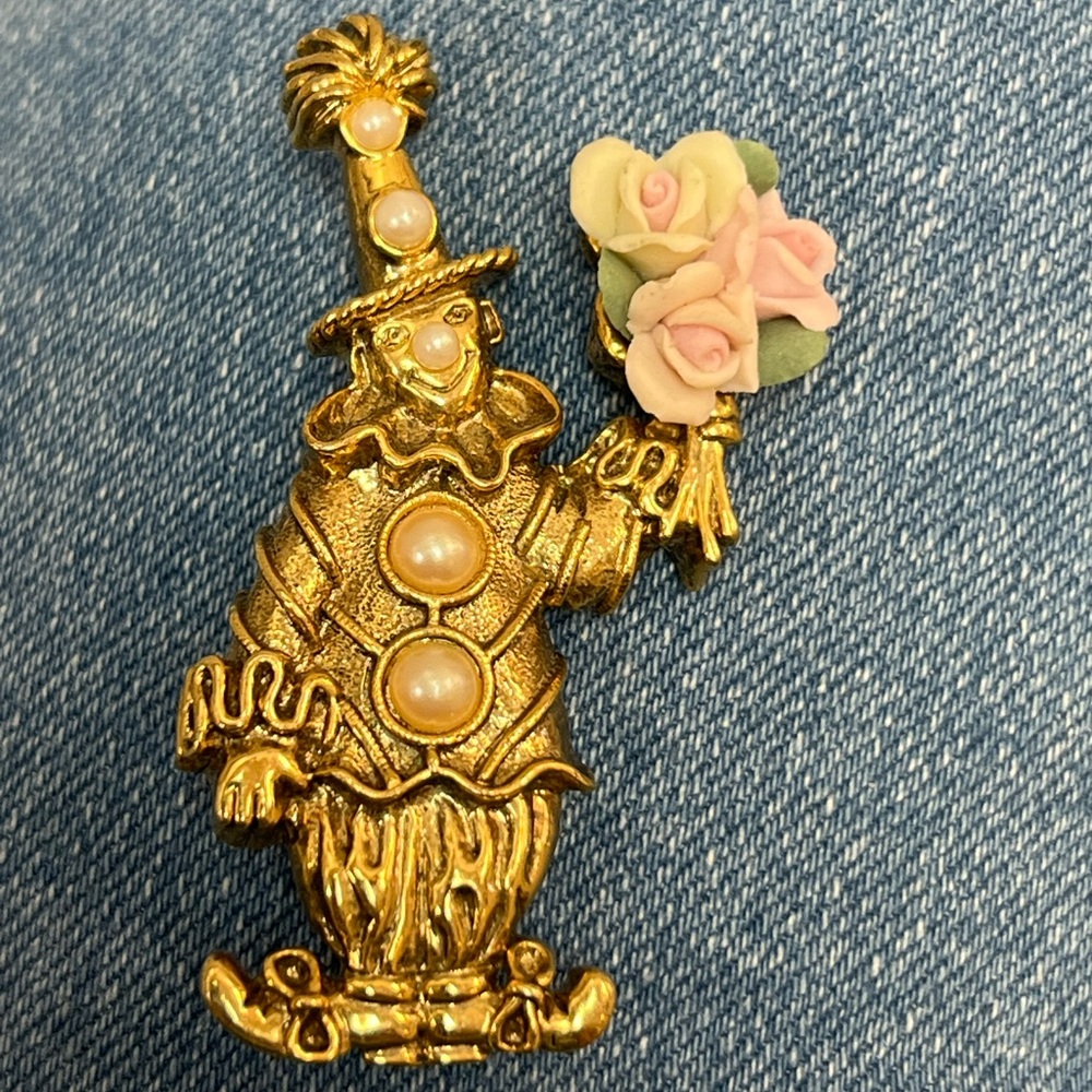 Gold Clown Brooch with Floral Bouquet